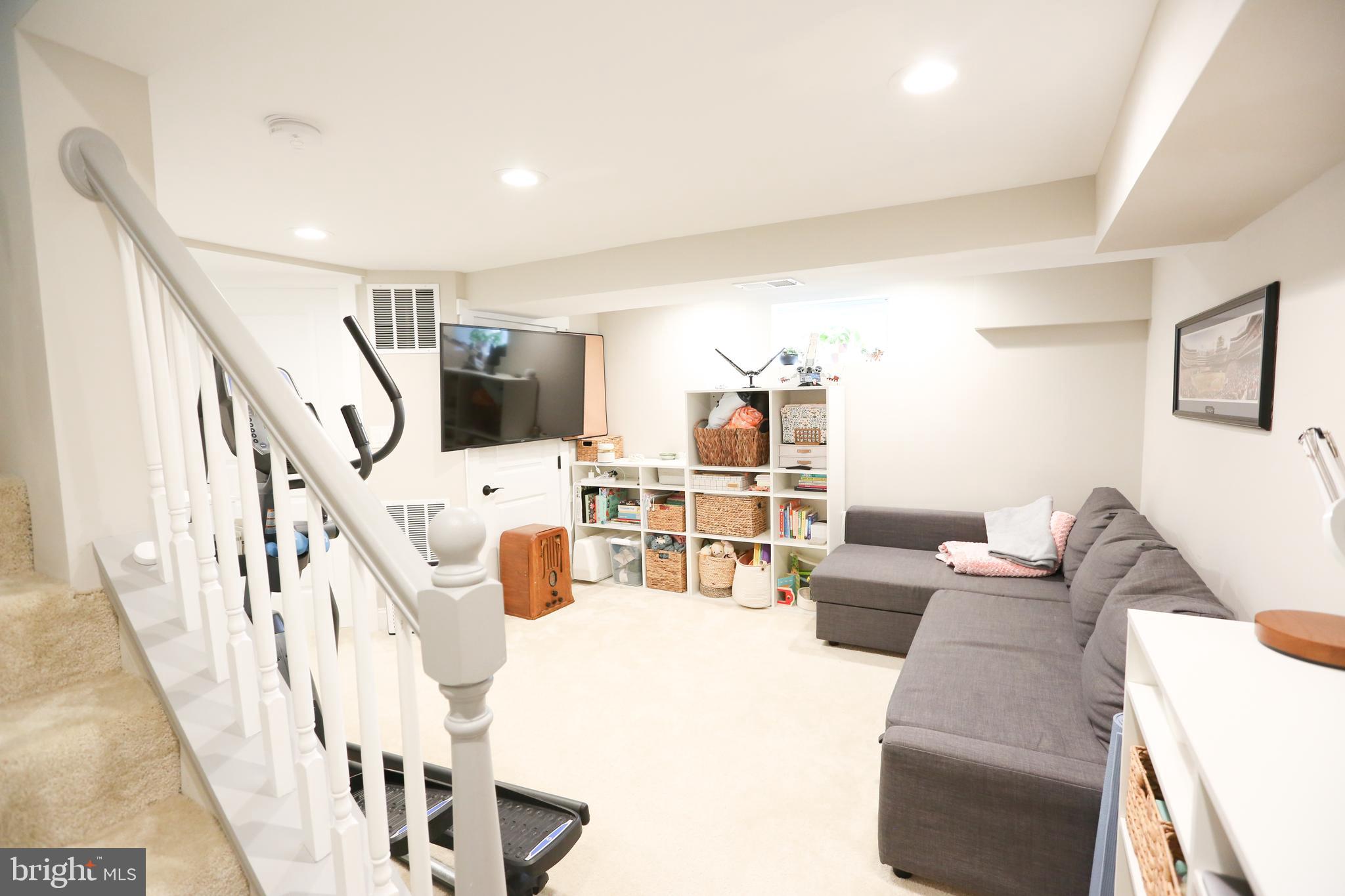 WAKEFIELD - Residential