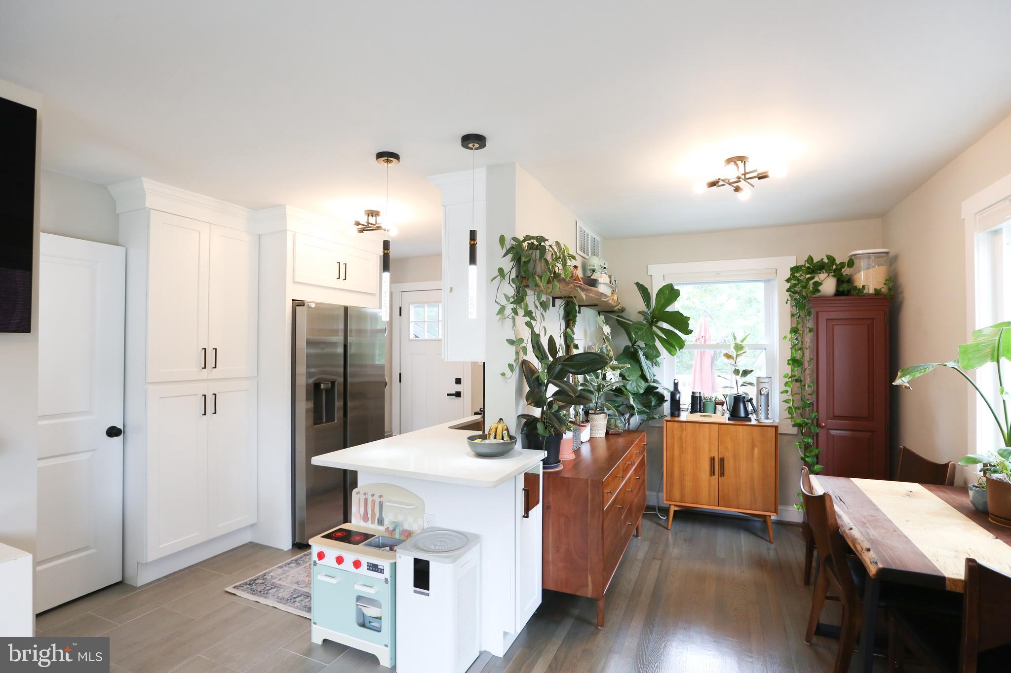 WAKEFIELD - Residential