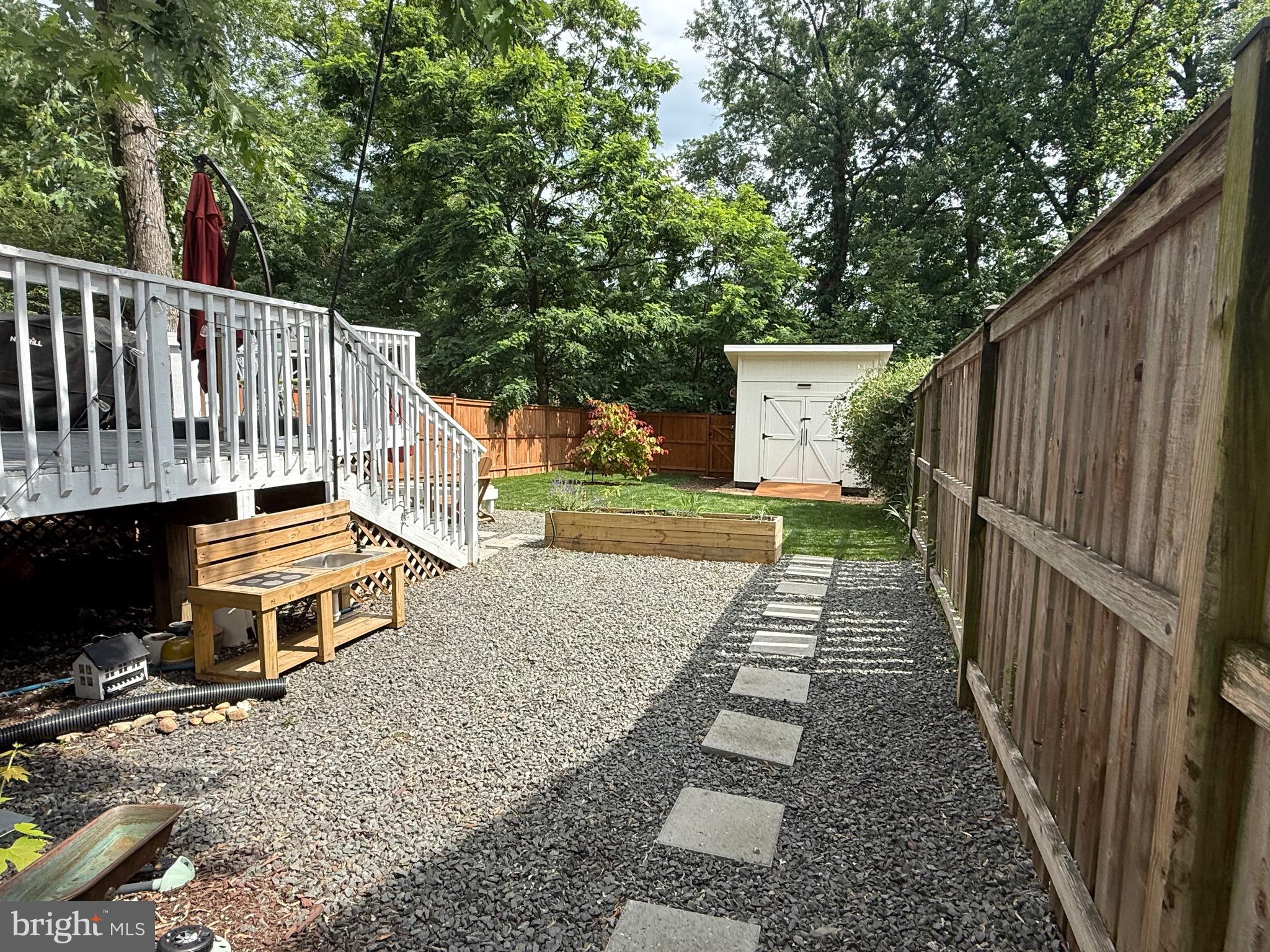 WAKEFIELD - Residential