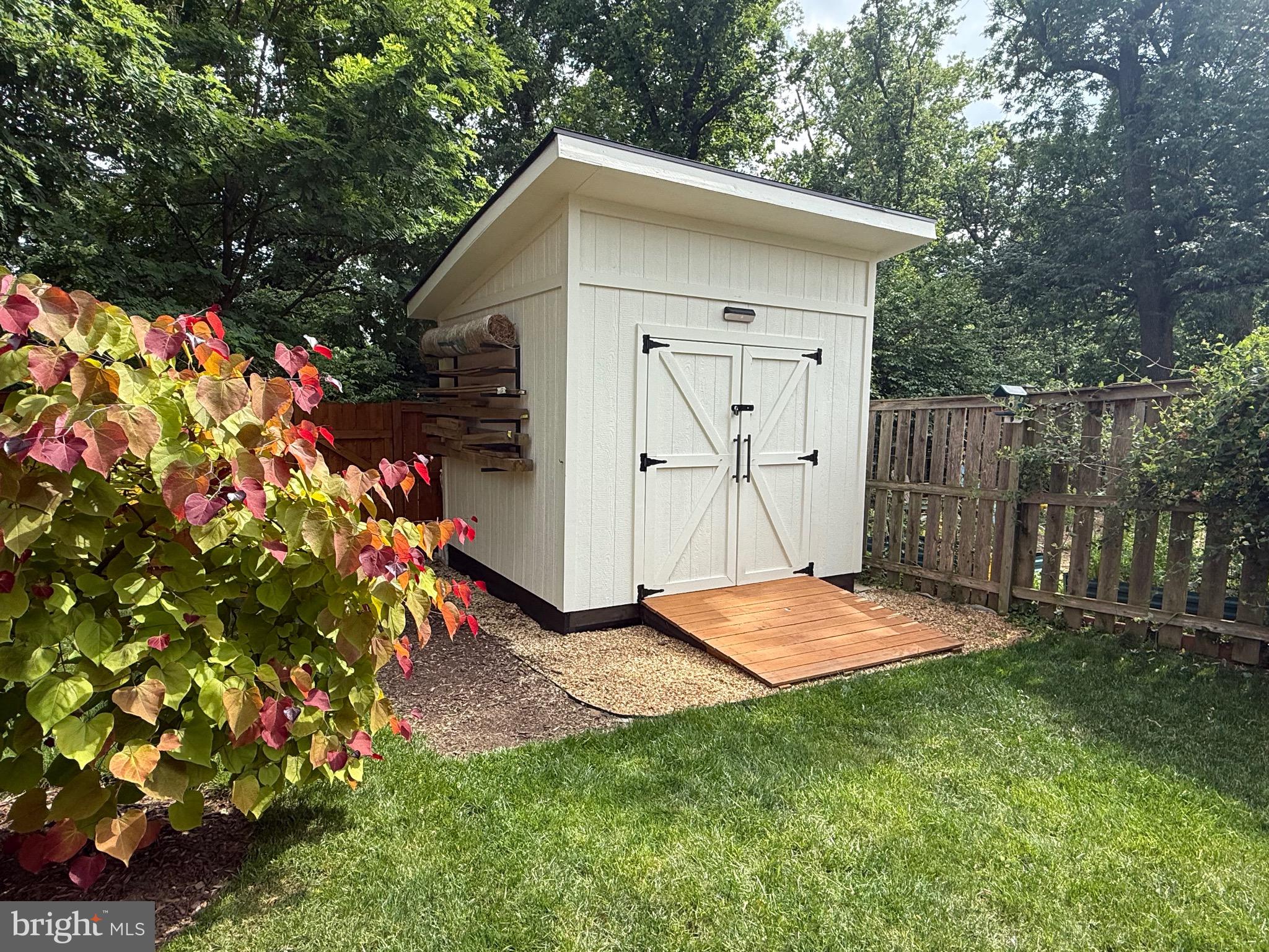 WAKEFIELD - Residential