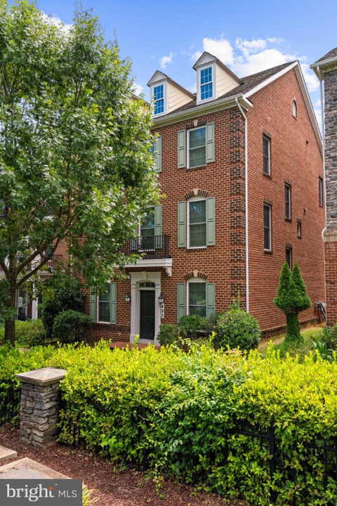 Homes For Rent - 493 Watkins Mill Road<br/> GAITHERSBURG, MD 20878
