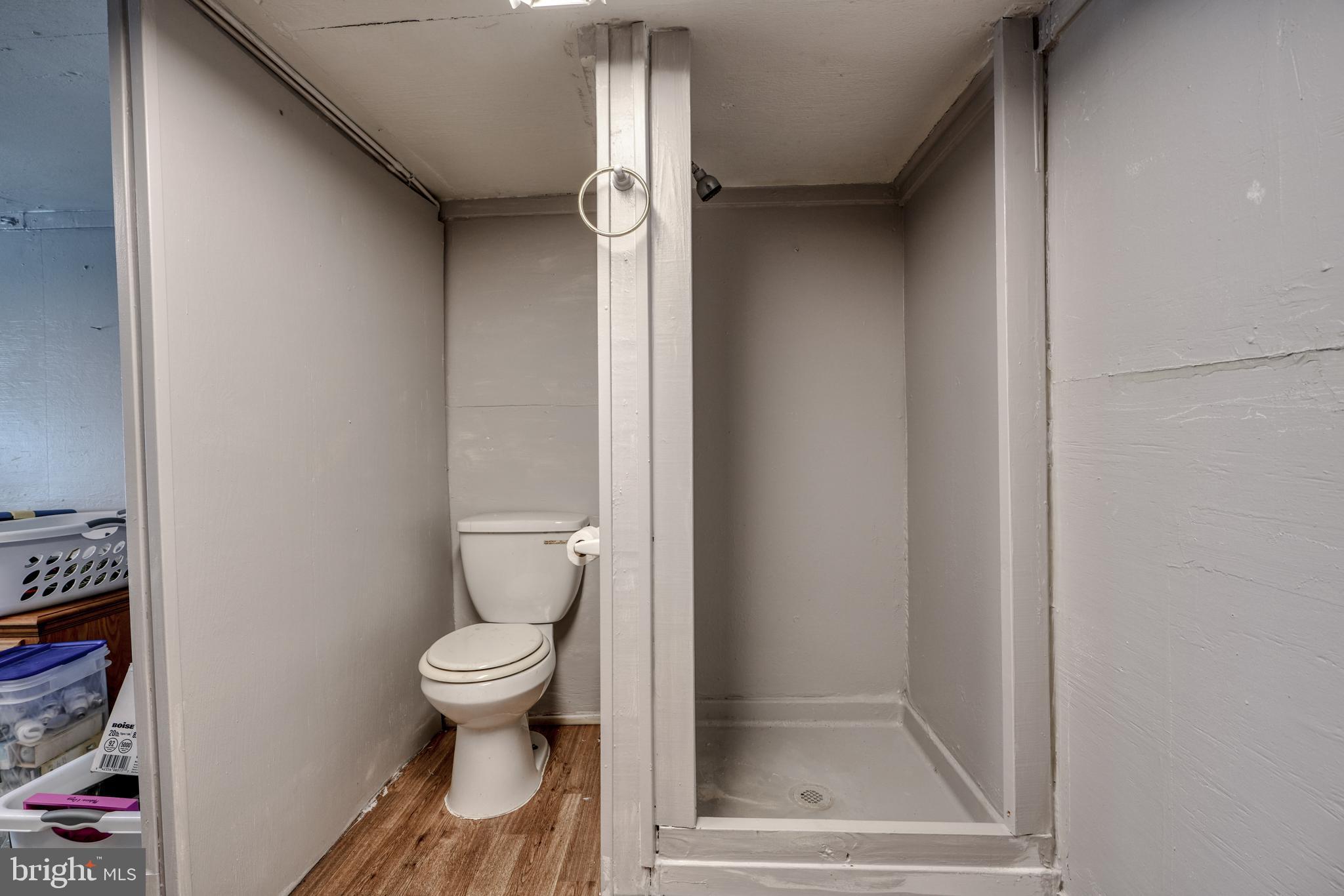 GRAY MANOR - Residential