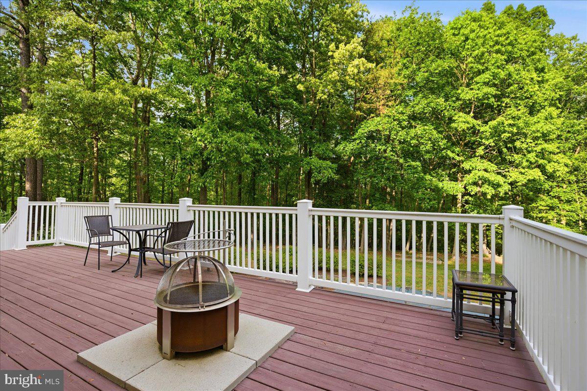 ST LEONARD SHORES - Residential