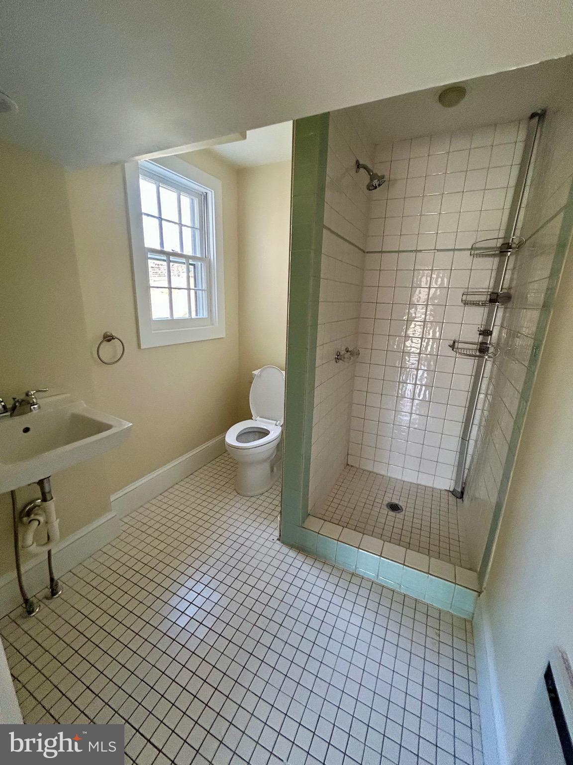 MILLWOOD - Residential Lease