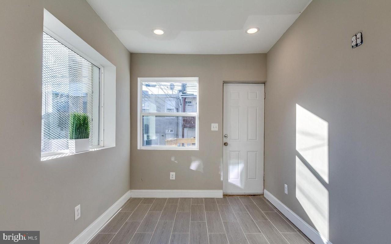 HIGHLANDTOWN - Residential Lease