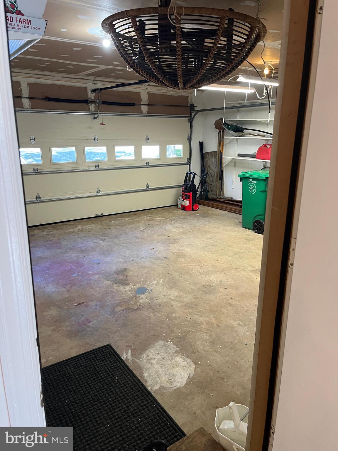 FERNSHIRE FARMS - Residential Lease