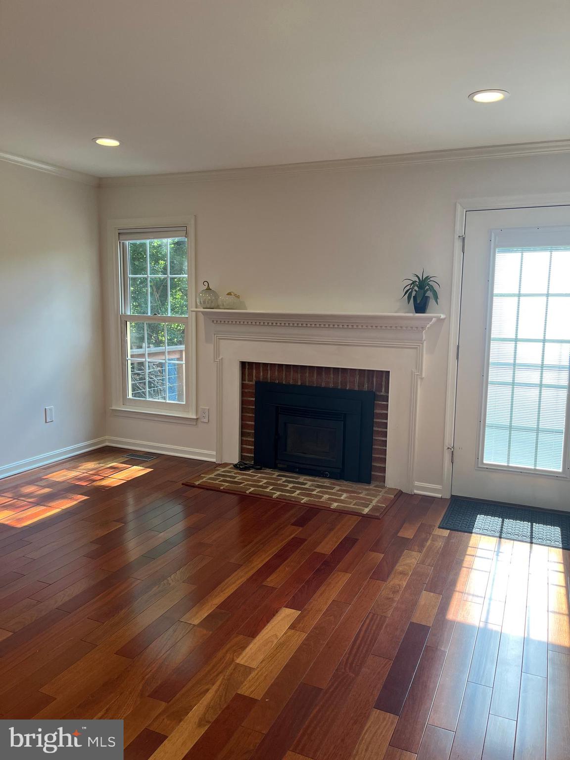 FERNSHIRE FARMS - Residential Lease