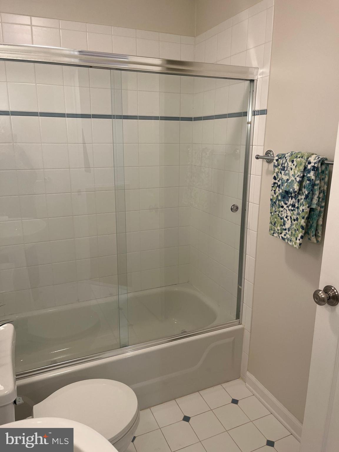 FERNSHIRE FARMS - Residential Lease