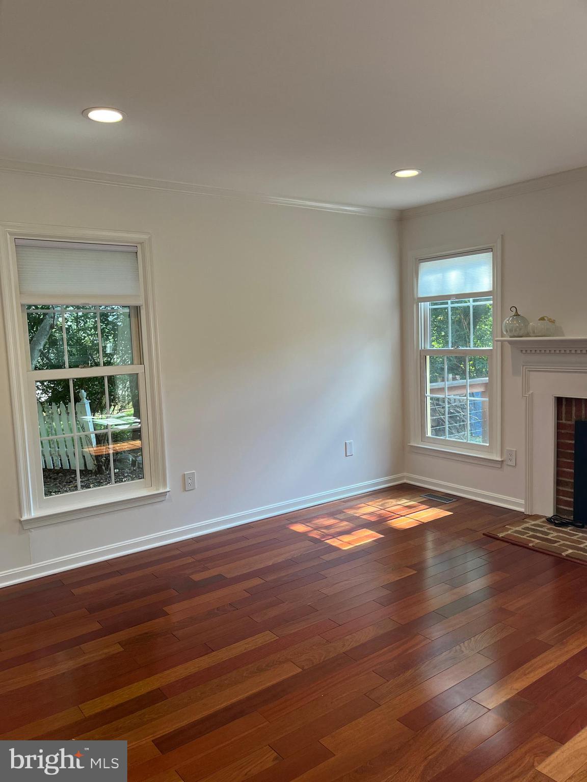 FERNSHIRE FARMS - Residential Lease