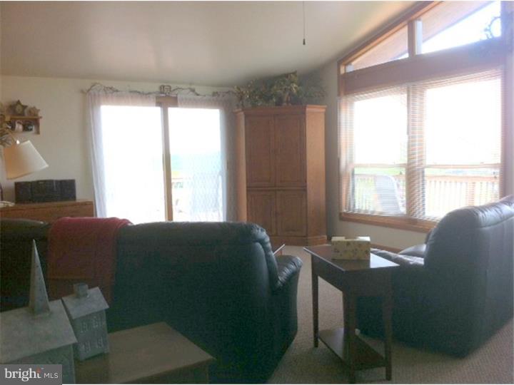 LAKE WYNONAH - Residential