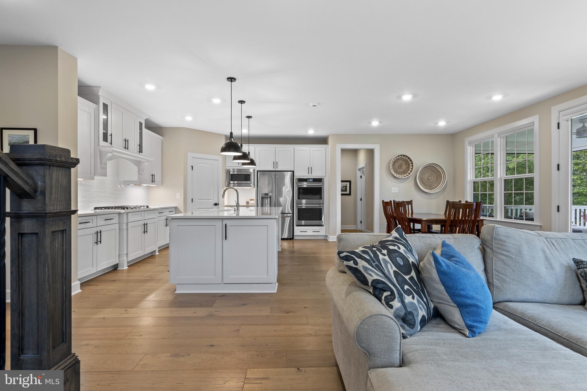 GREYSTONE - Residential