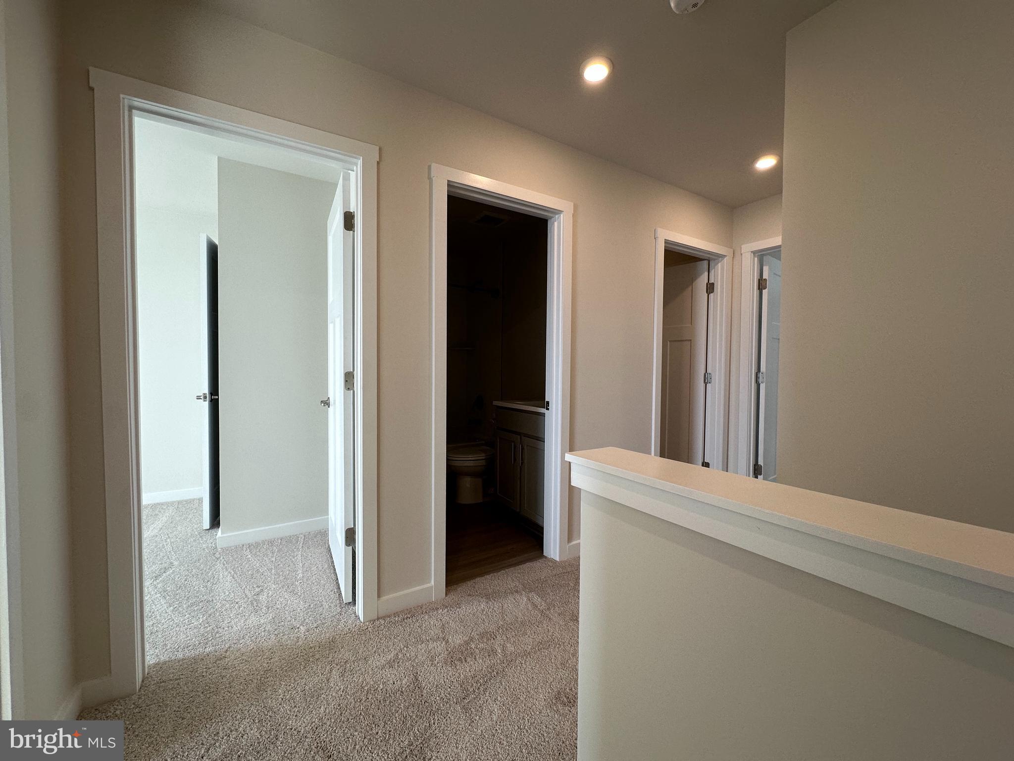 SOUTH BROOK - Residential