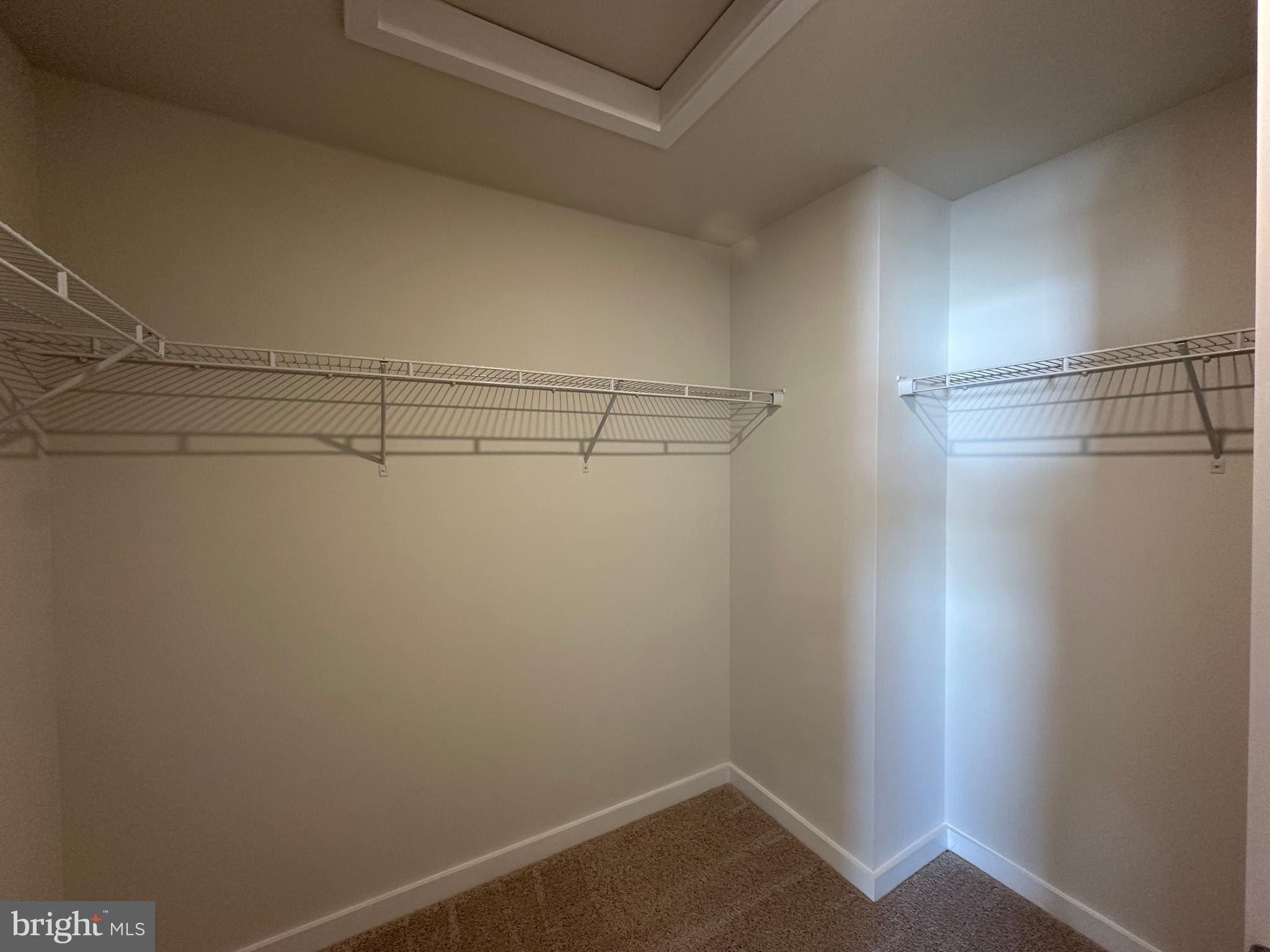 SOUTH BROOK - Residential