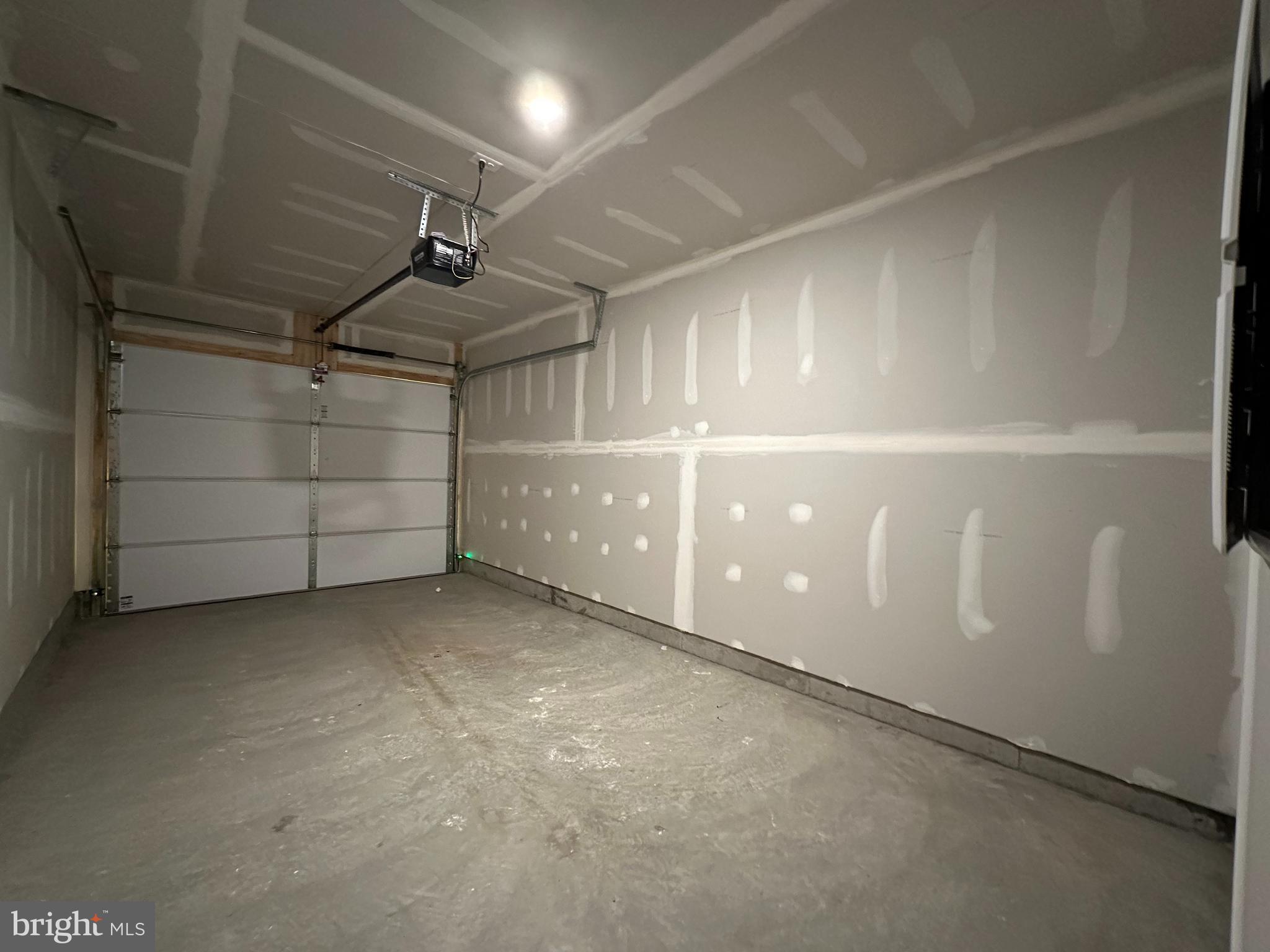 SOUTH BROOK - Residential