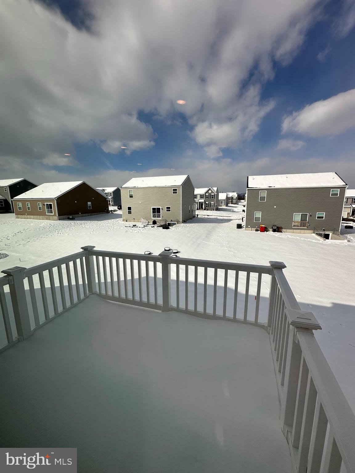 SOUTH BROOK - Residential