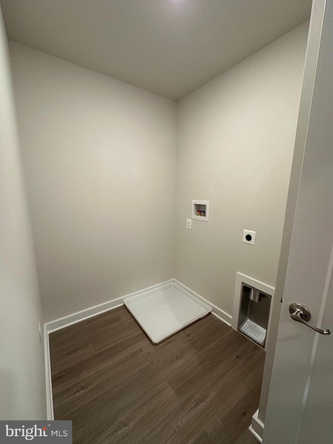 SOUTH BROOK - Residential