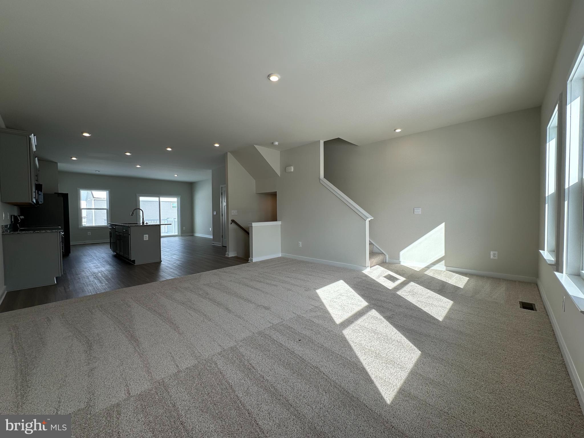 SOUTH BROOK - Residential