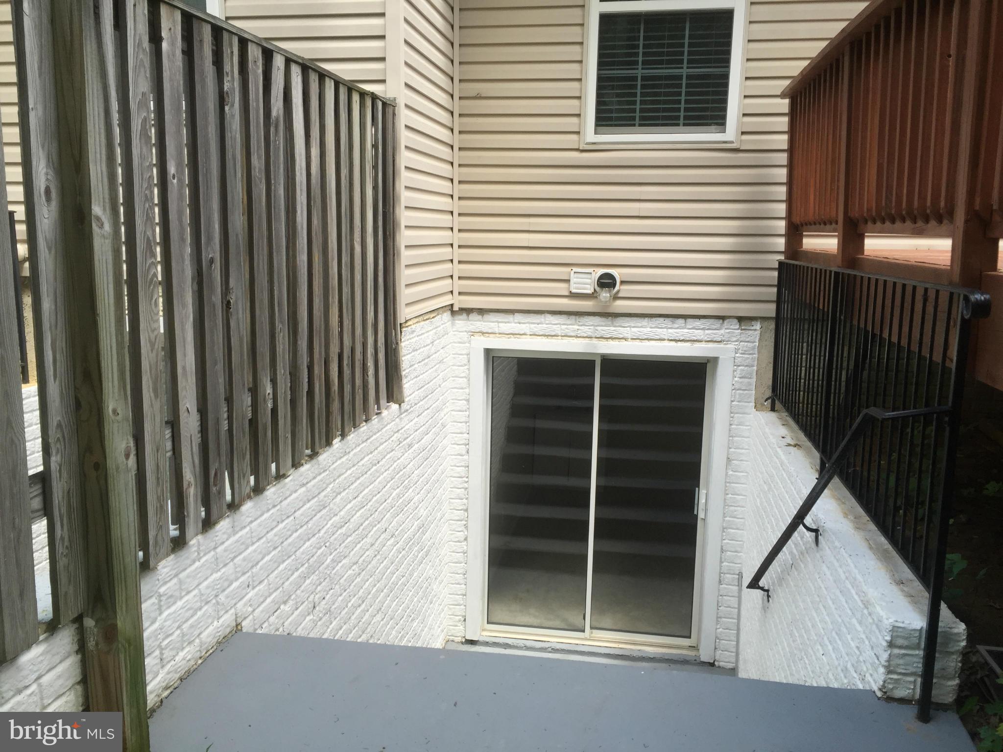 TIDEWATER COLONY - Residential Lease