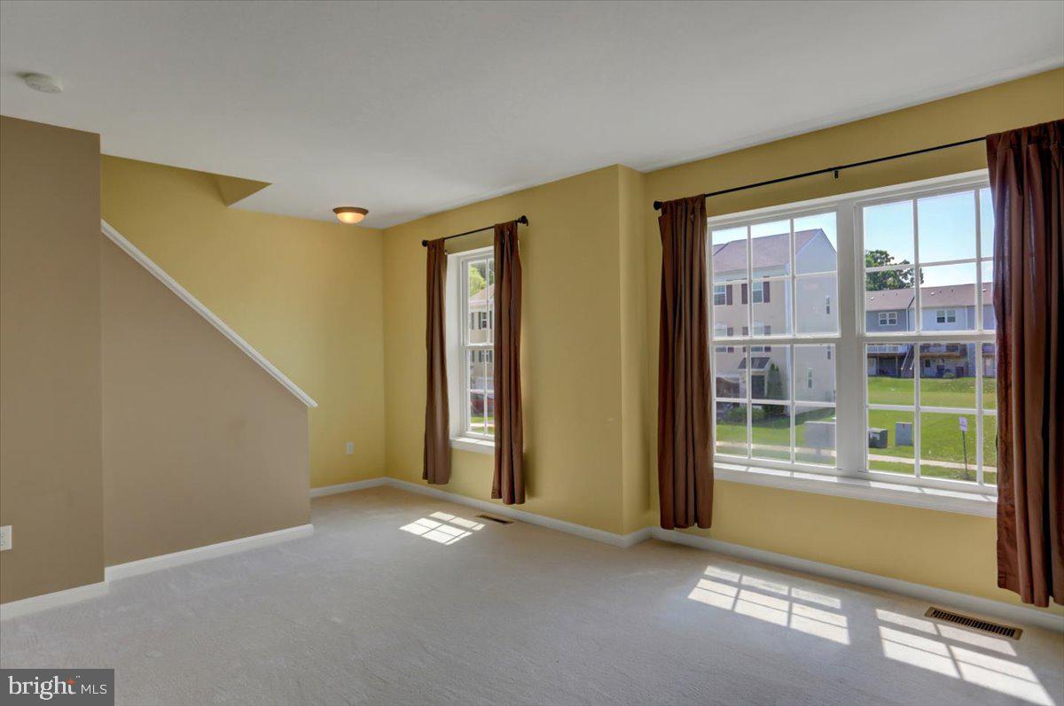 MOUNTAIN SHADOWS - Residential