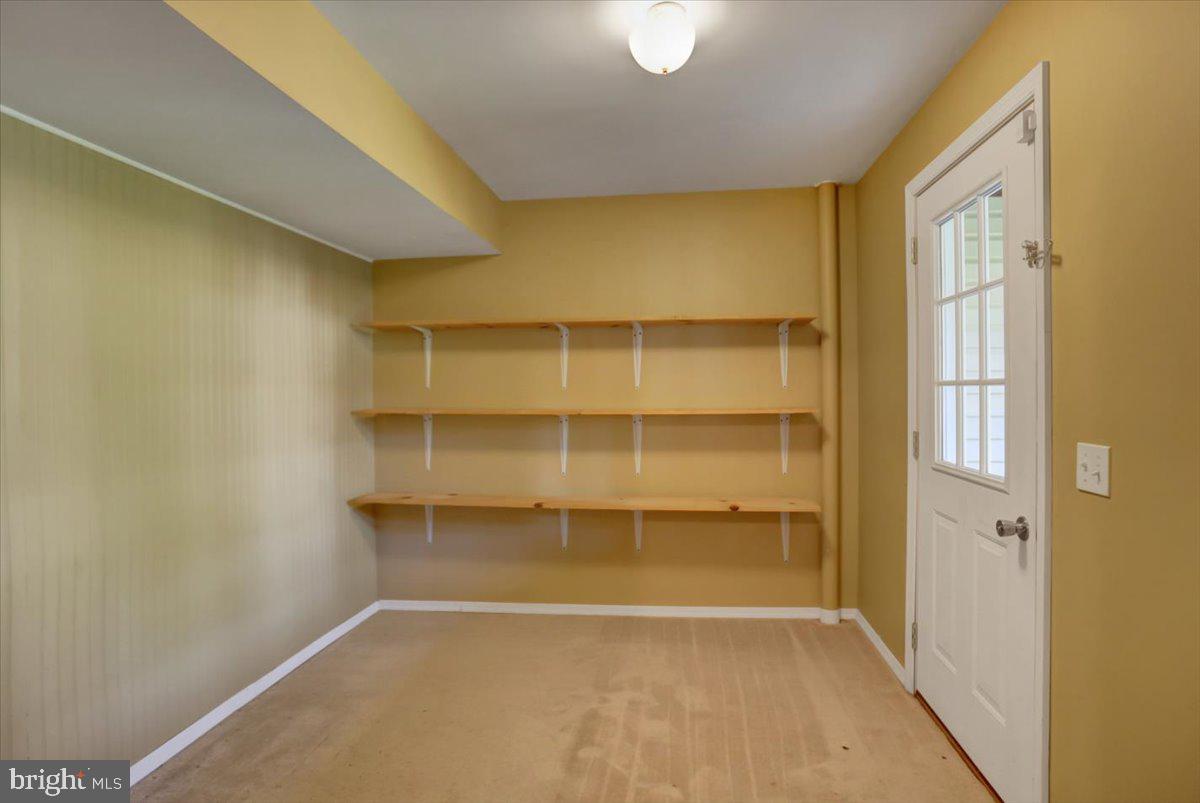 MOUNTAIN SHADOWS - Residential