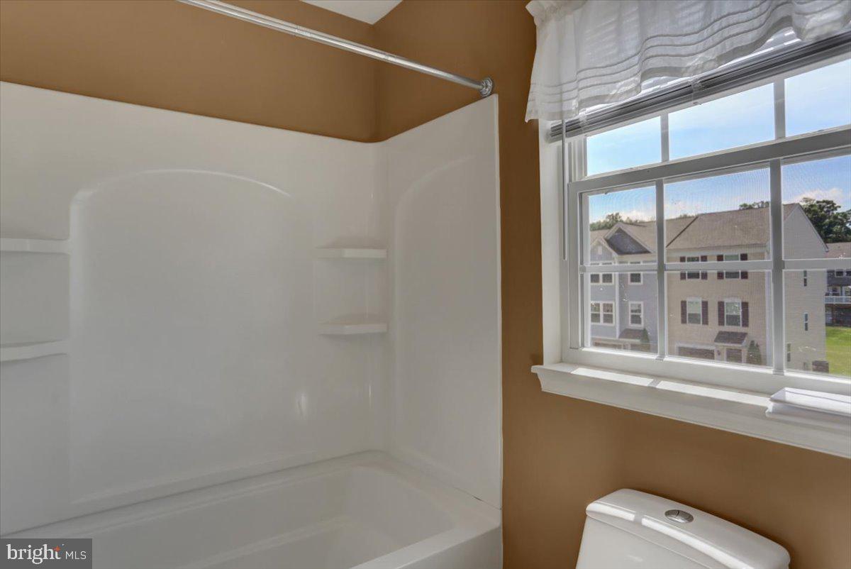 MOUNTAIN SHADOWS - Residential