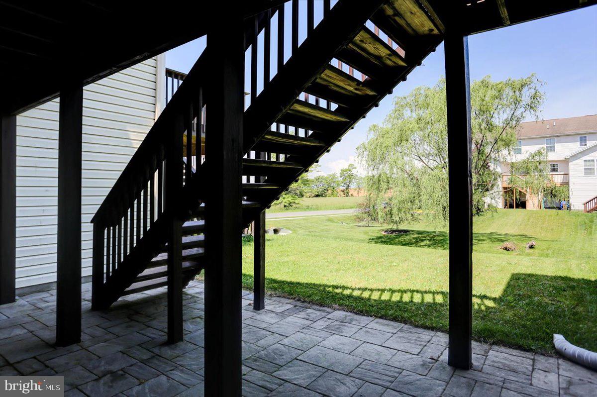 MOUNTAIN SHADOWS - Residential