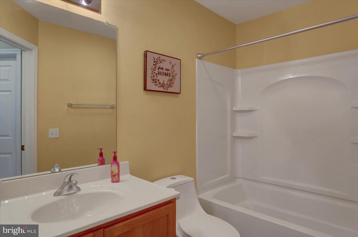 MOUNTAIN SHADOWS - Residential