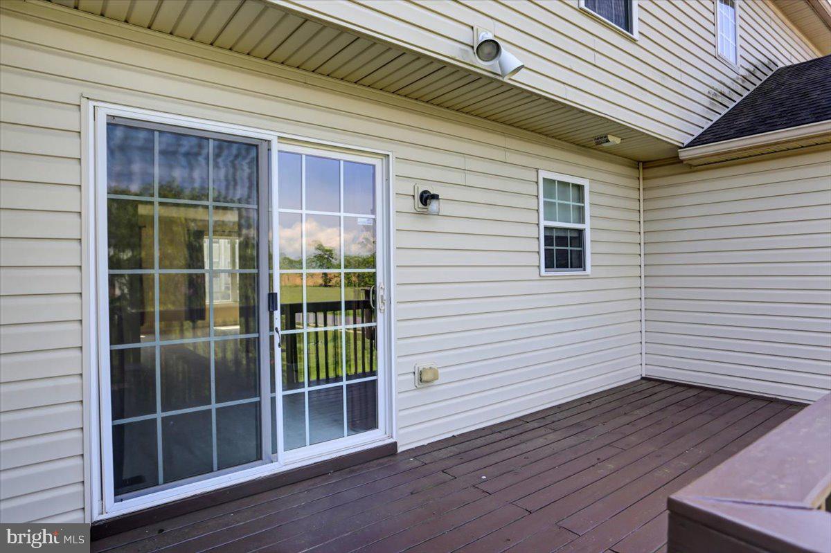 MOUNTAIN SHADOWS - Residential