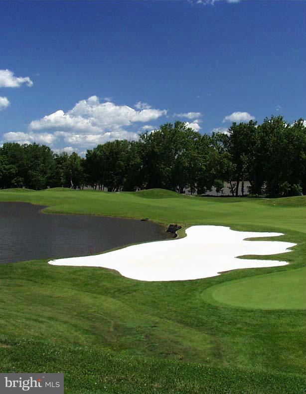 RIVER CREEK - Residential