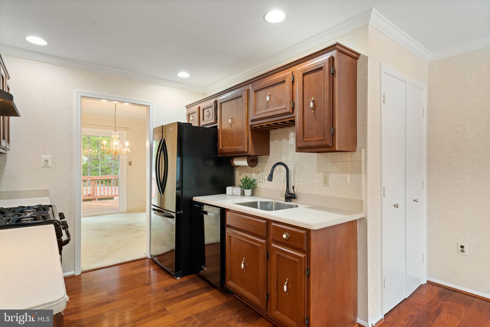 LAKE RIDGE - Residential