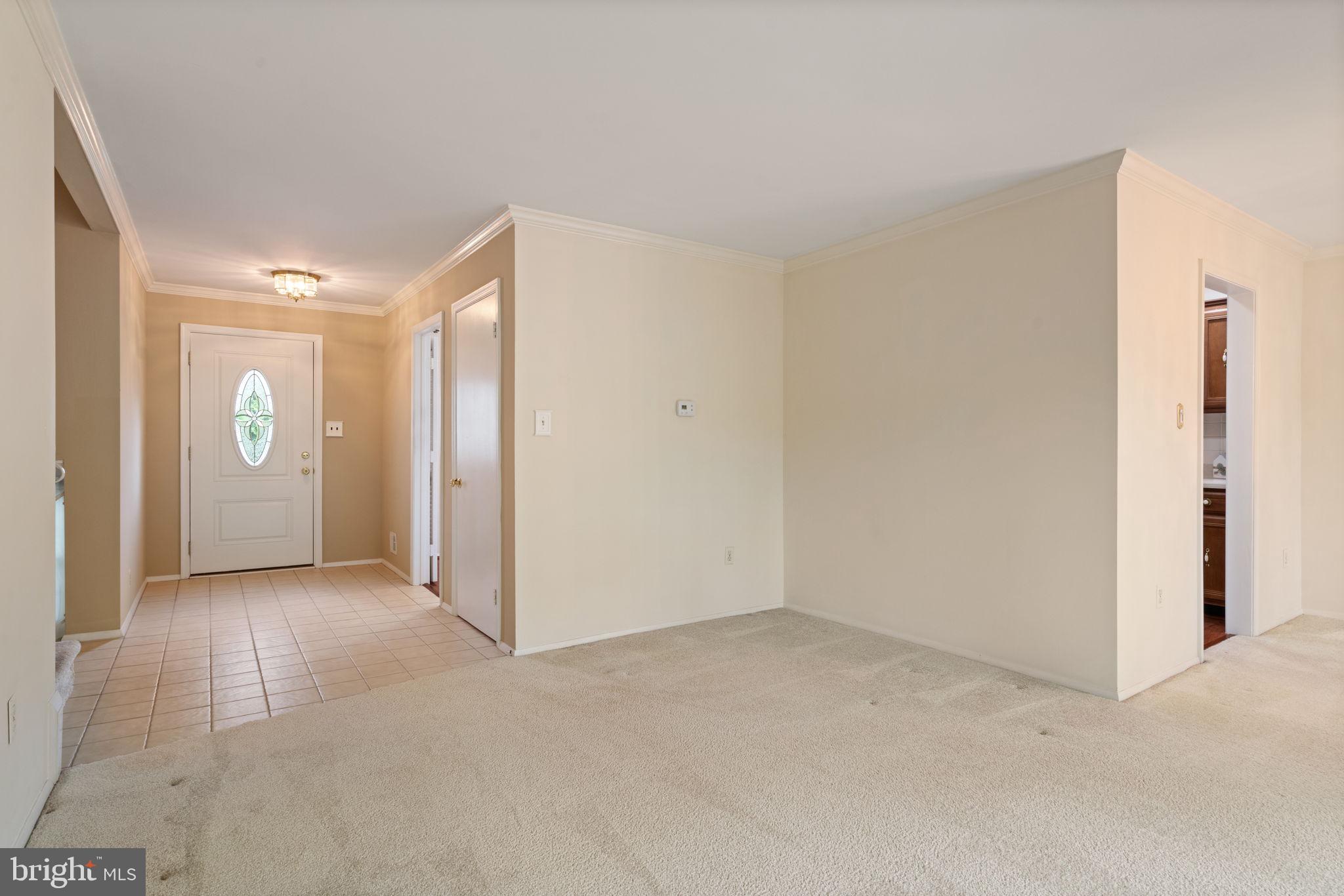 LAKE RIDGE - Residential