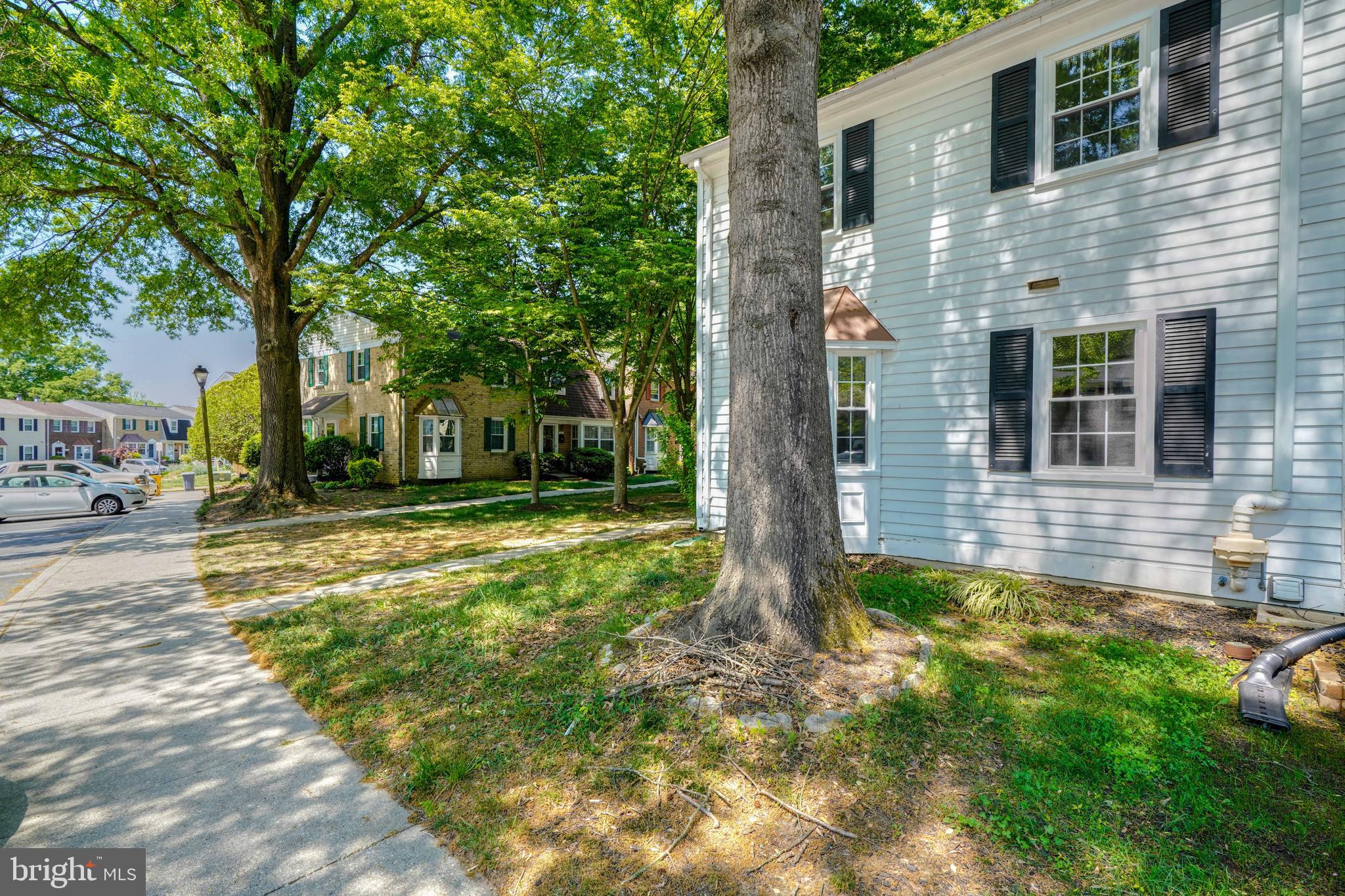 CROFTON SQUARE - Residential