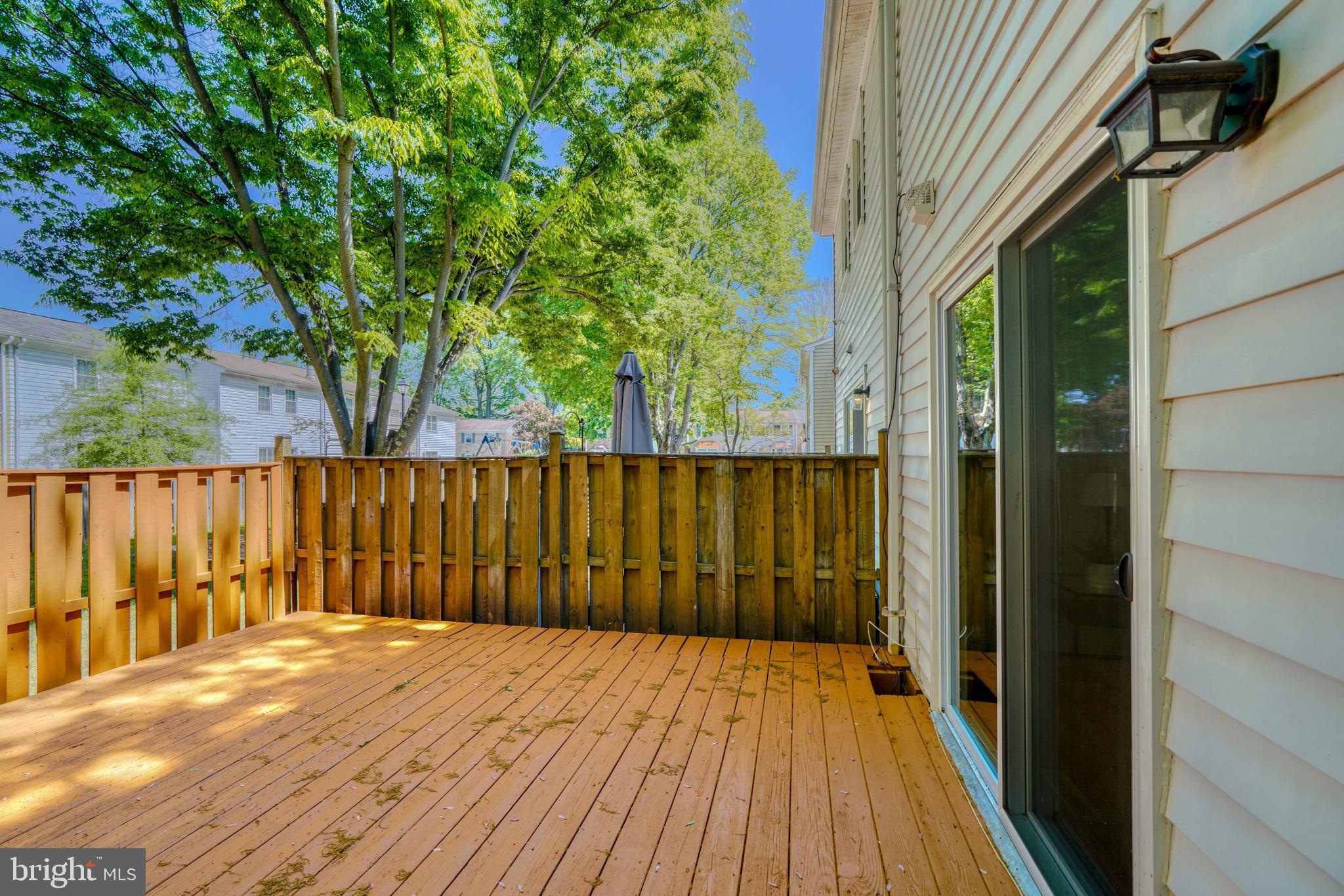 CROFTON SQUARE - Residential