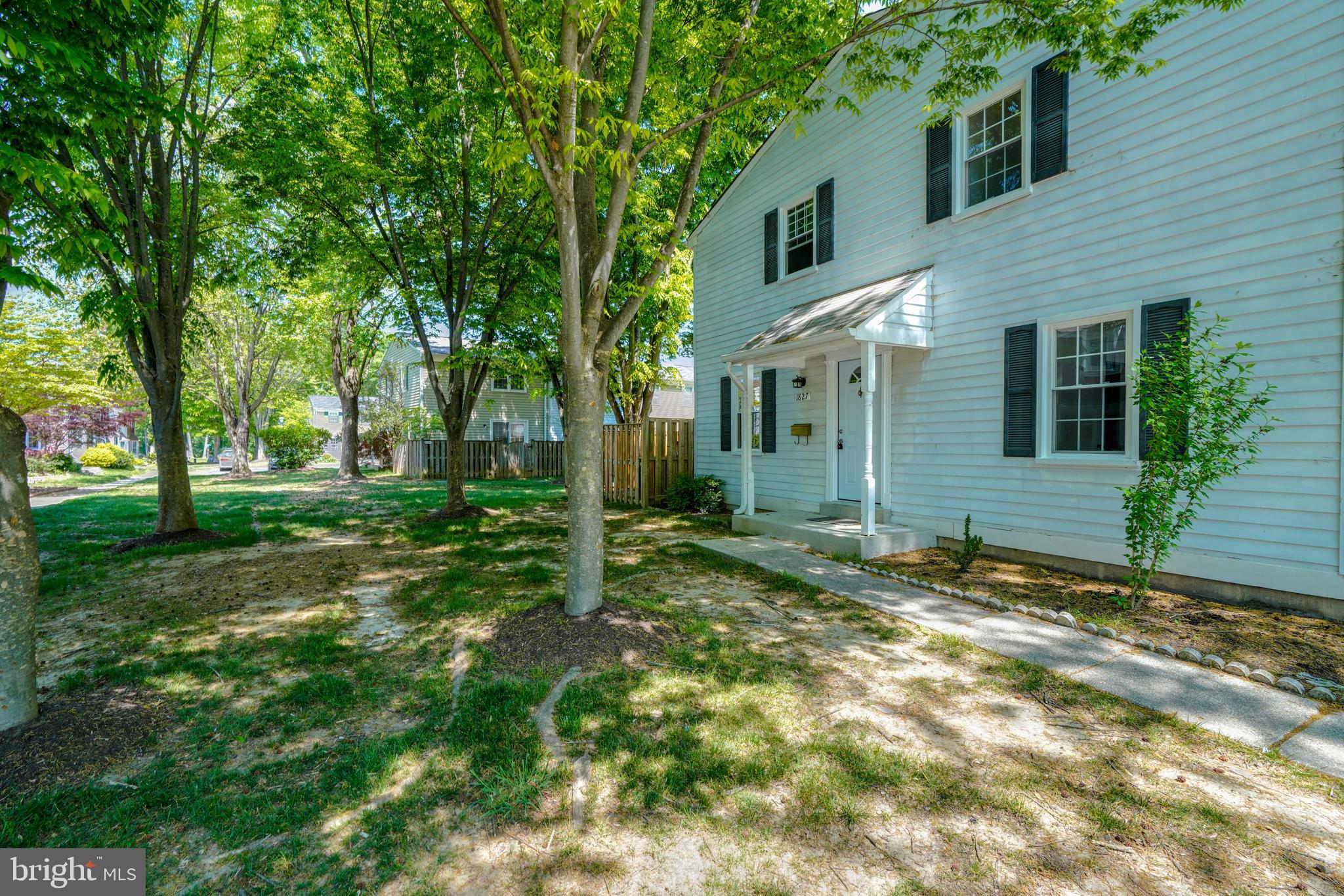 CROFTON SQUARE - Residential