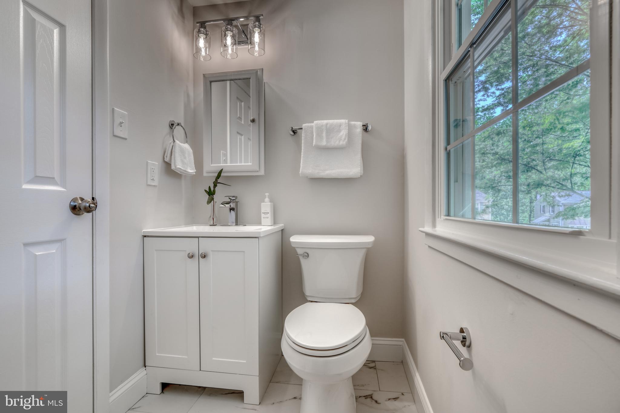 CROFTON SQUARE - Residential