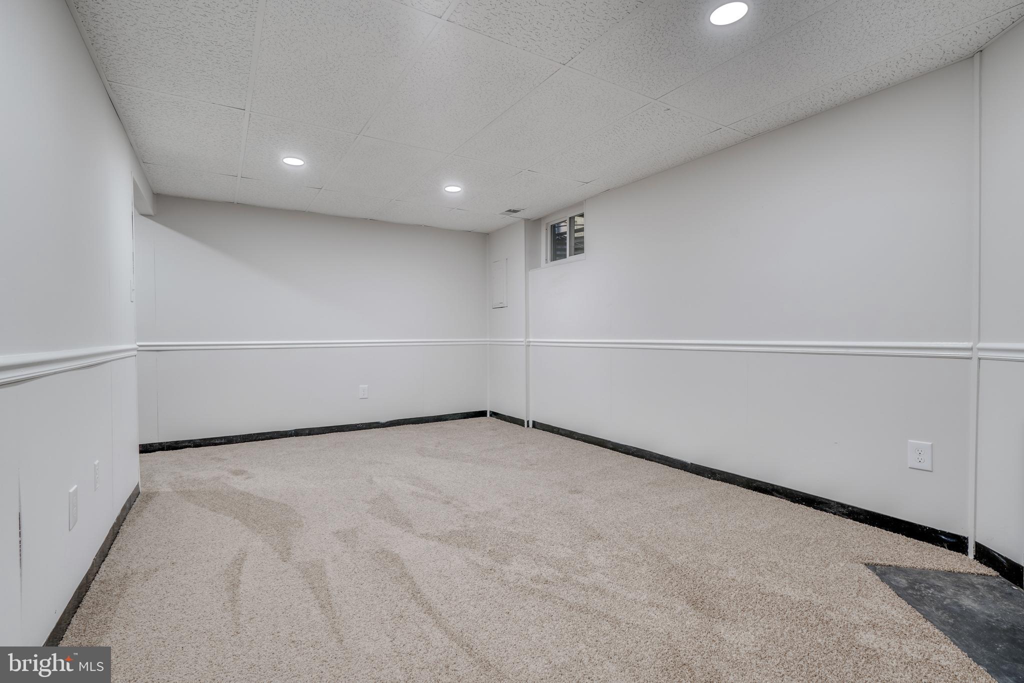 CROFTON SQUARE - Residential