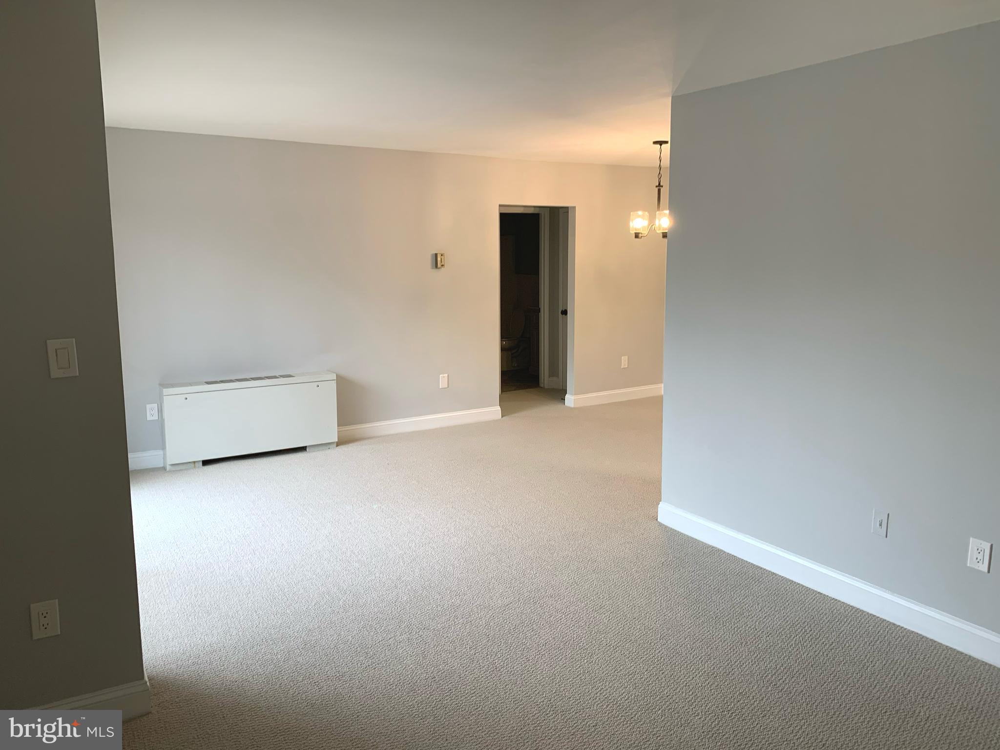 MONTPELIER VILLAGE - Residential Lease