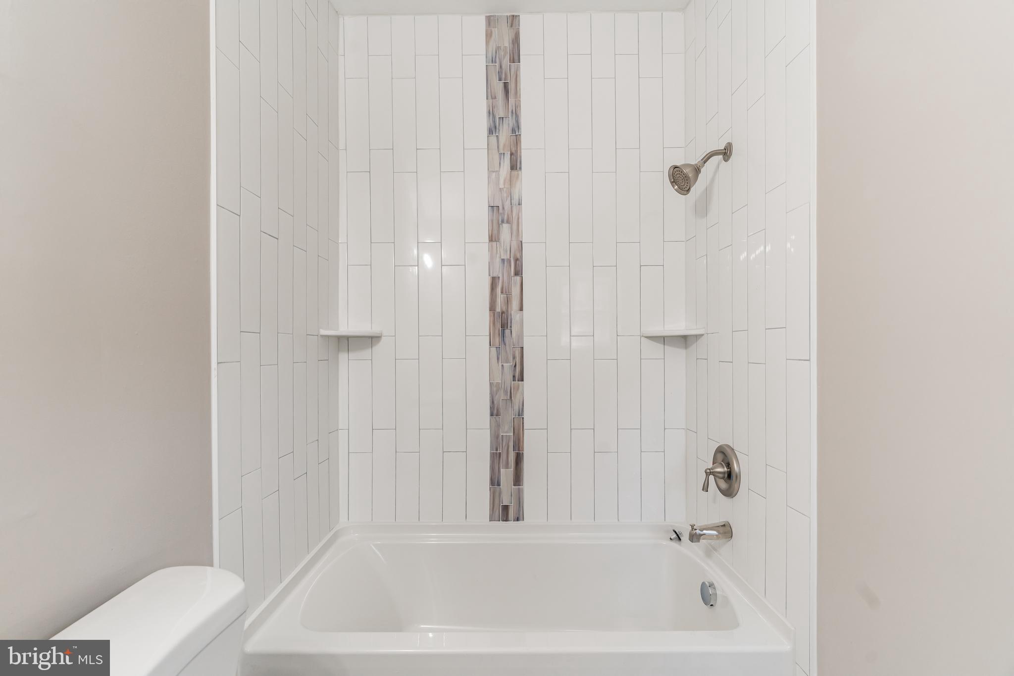 NEW CASTLE - Residential