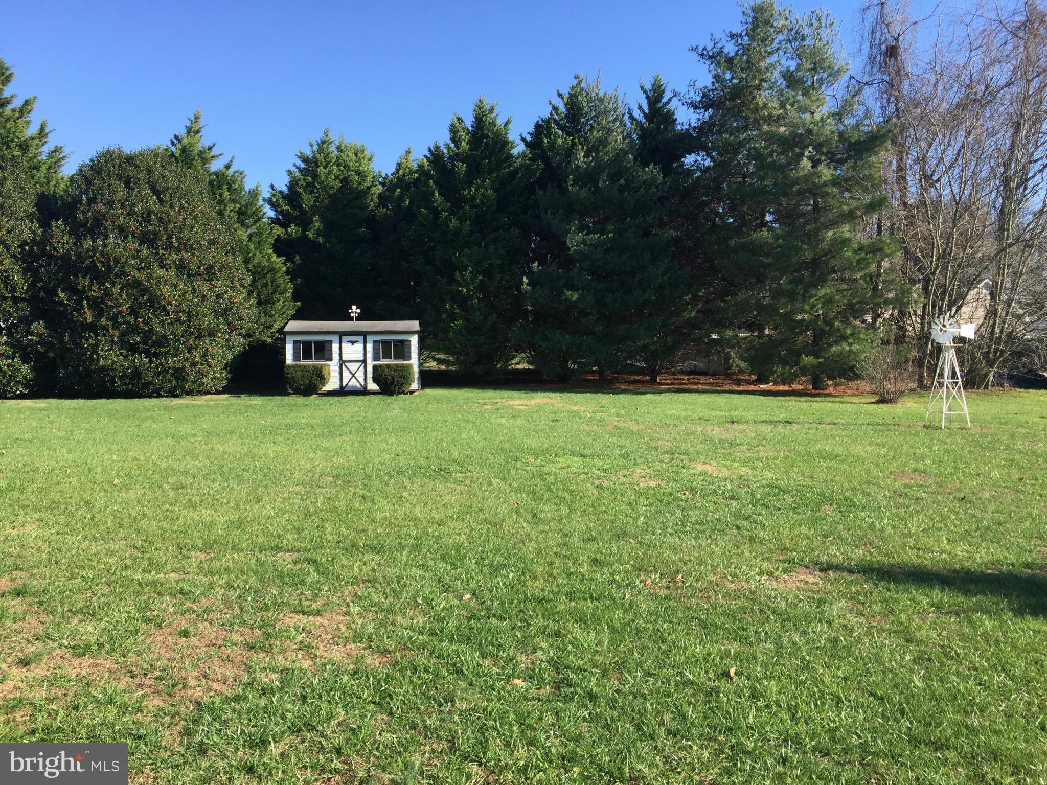 TUCKAHOE SPRINGS - Residential