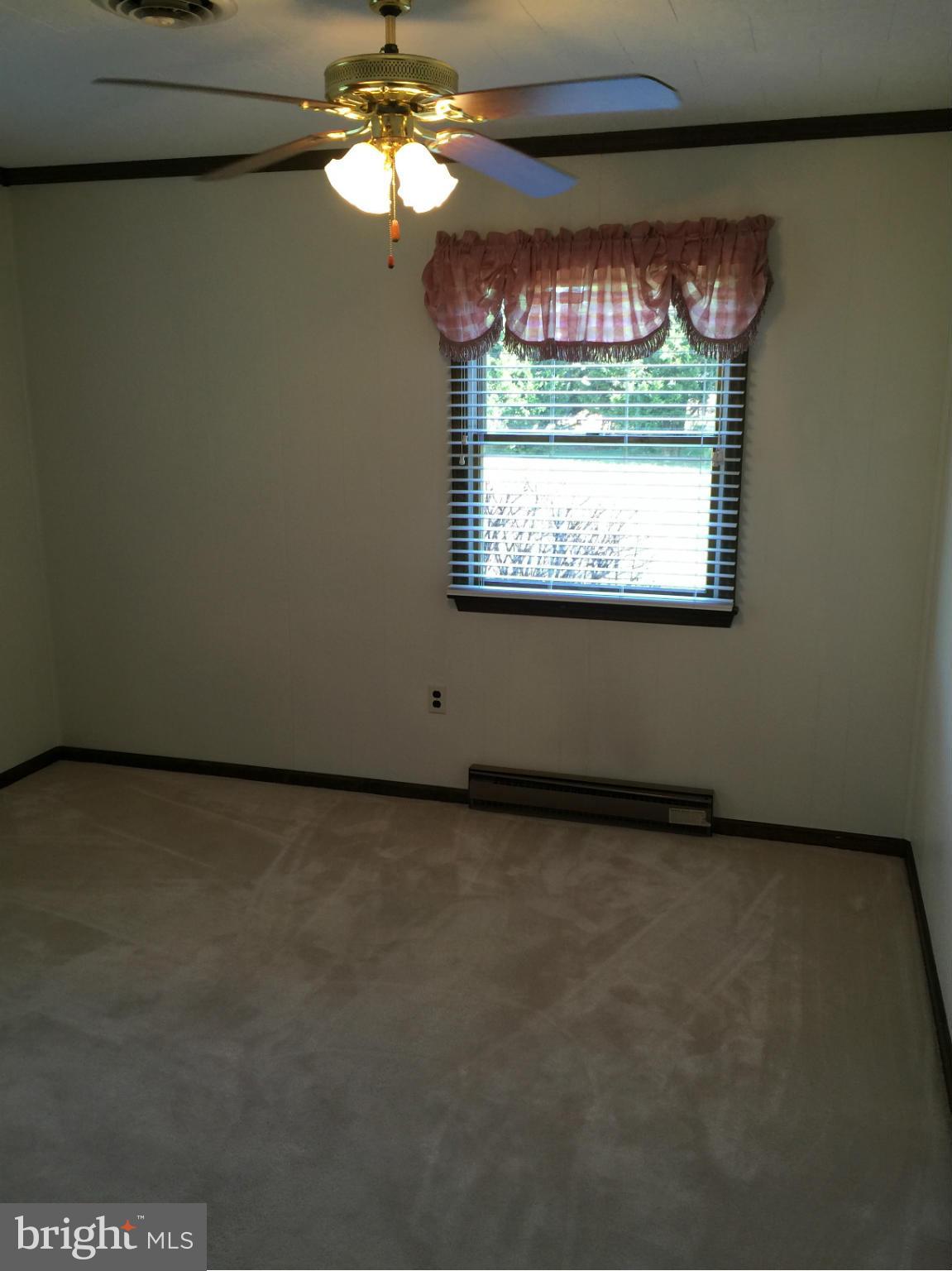 TUCKAHOE SPRINGS - Residential