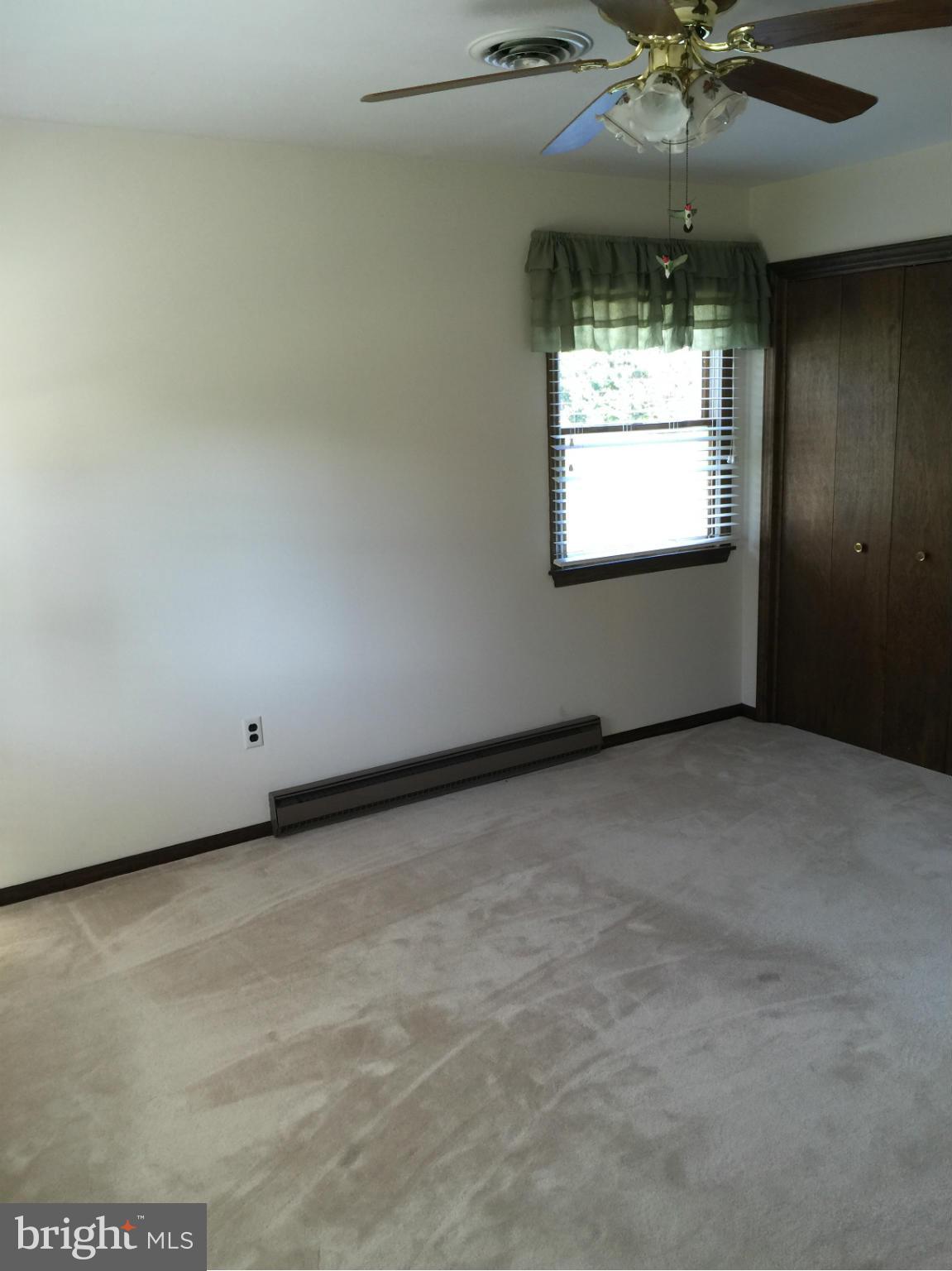 TUCKAHOE SPRINGS - Residential