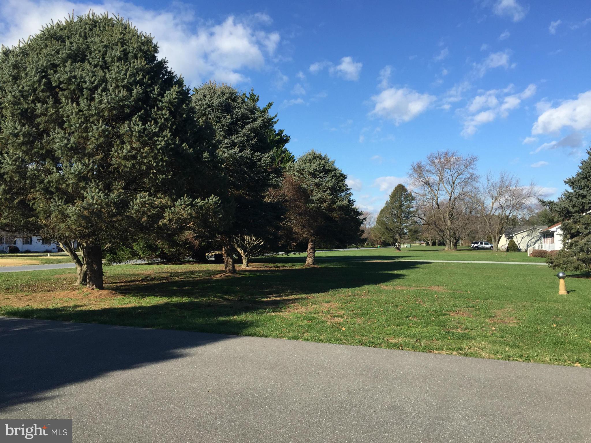 TUCKAHOE SPRINGS - Residential