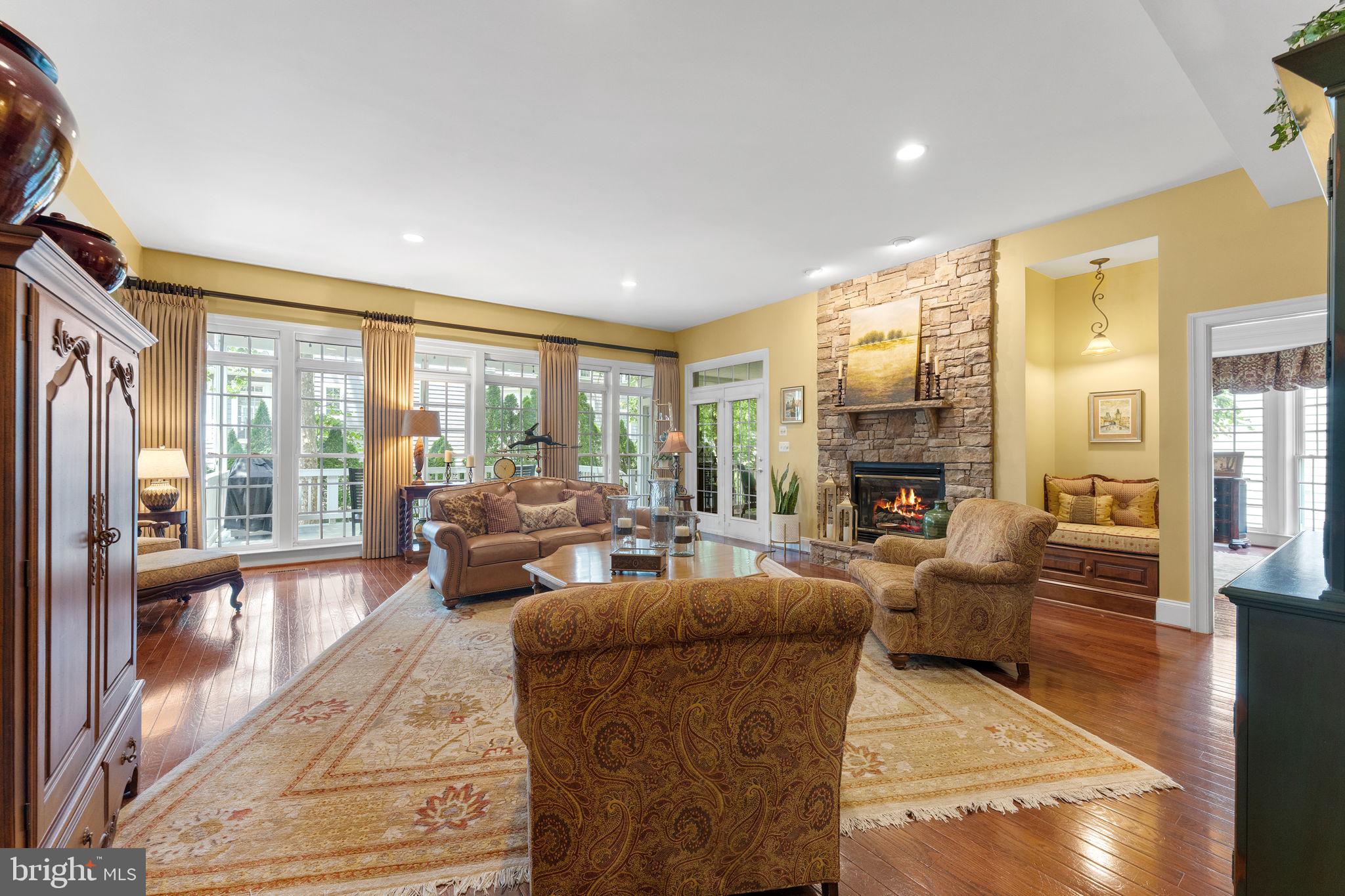 BROADLANDS SOUTH - Residential