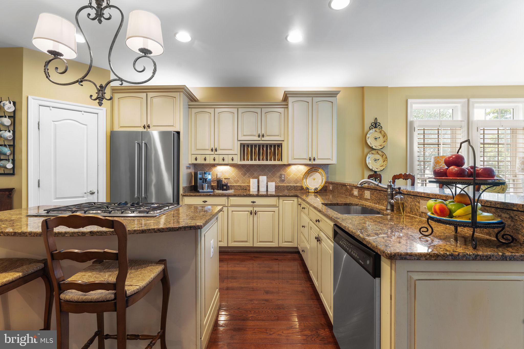 BROADLANDS SOUTH - Residential