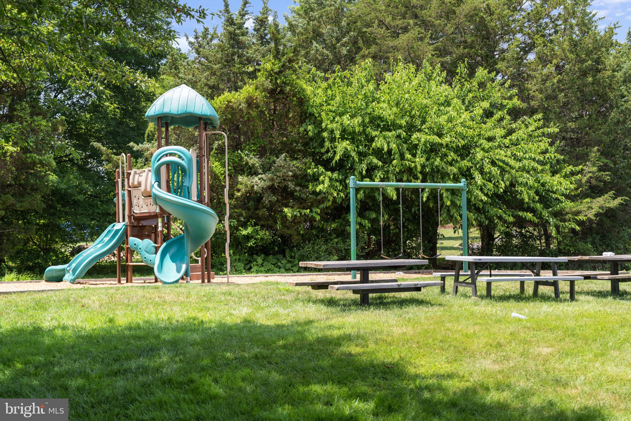 BROADLANDS SOUTH - Residential