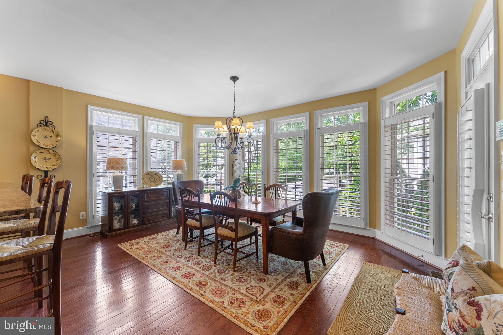 BROADLANDS SOUTH - Residential