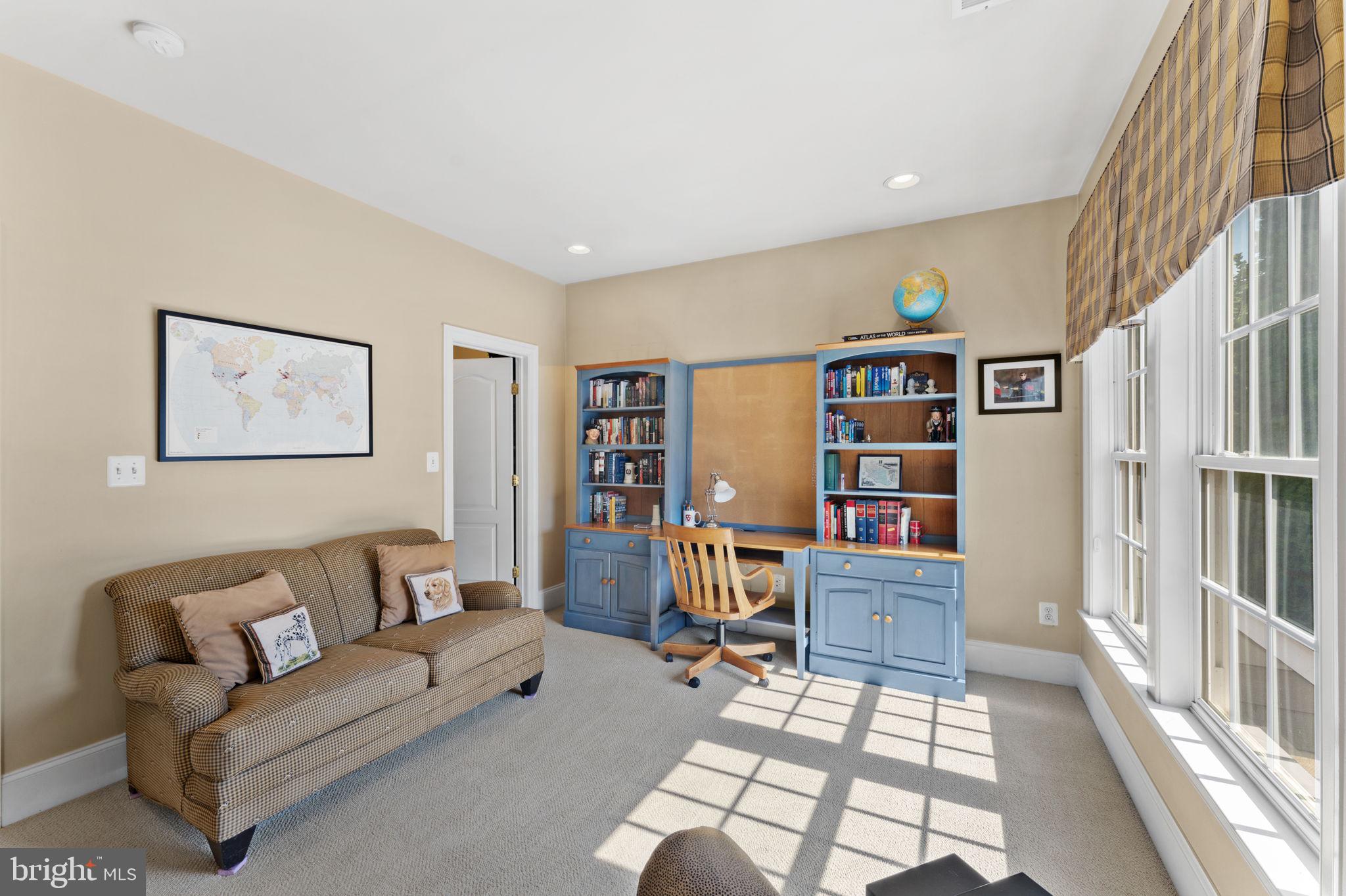 BROADLANDS SOUTH - Residential