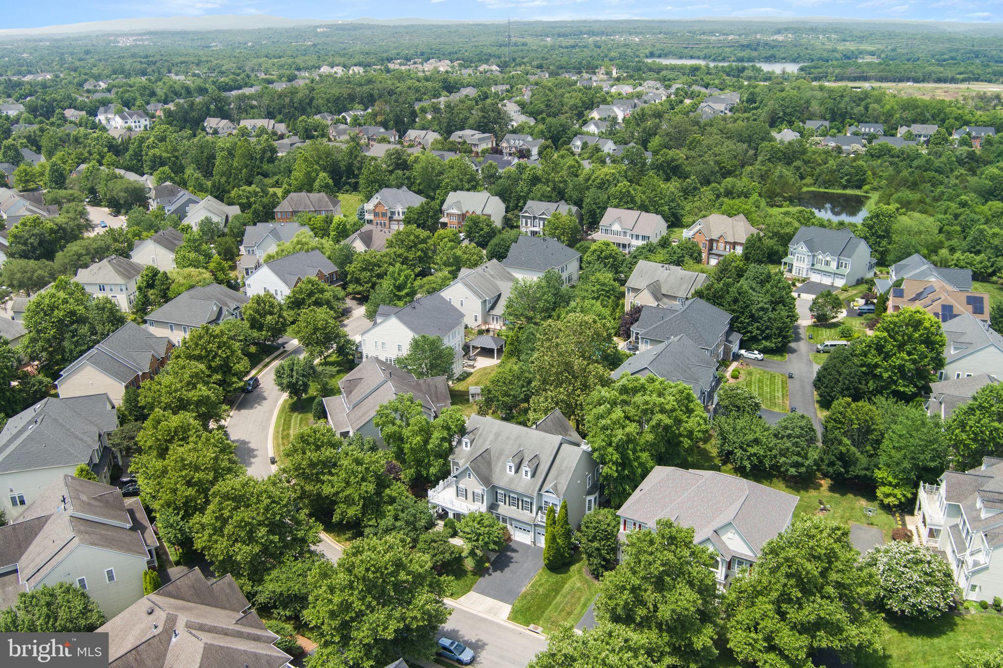 BROADLANDS SOUTH - Residential