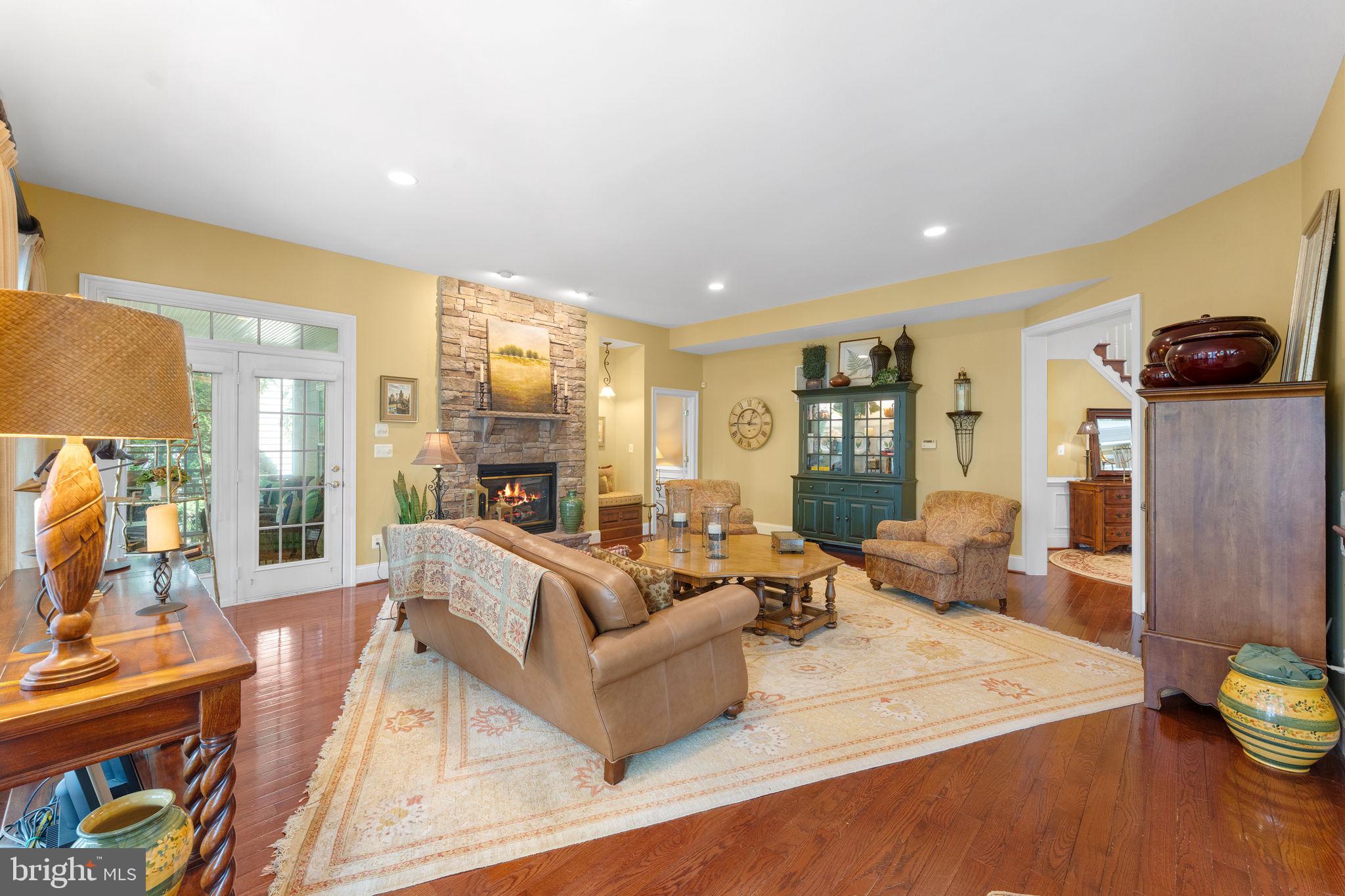 BROADLANDS SOUTH - Residential