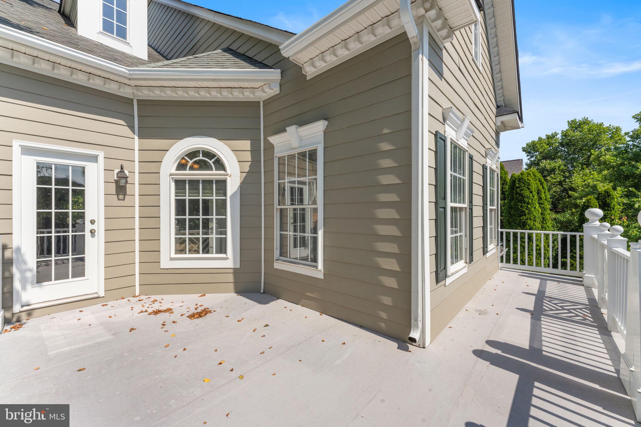 BROADLANDS SOUTH - Residential